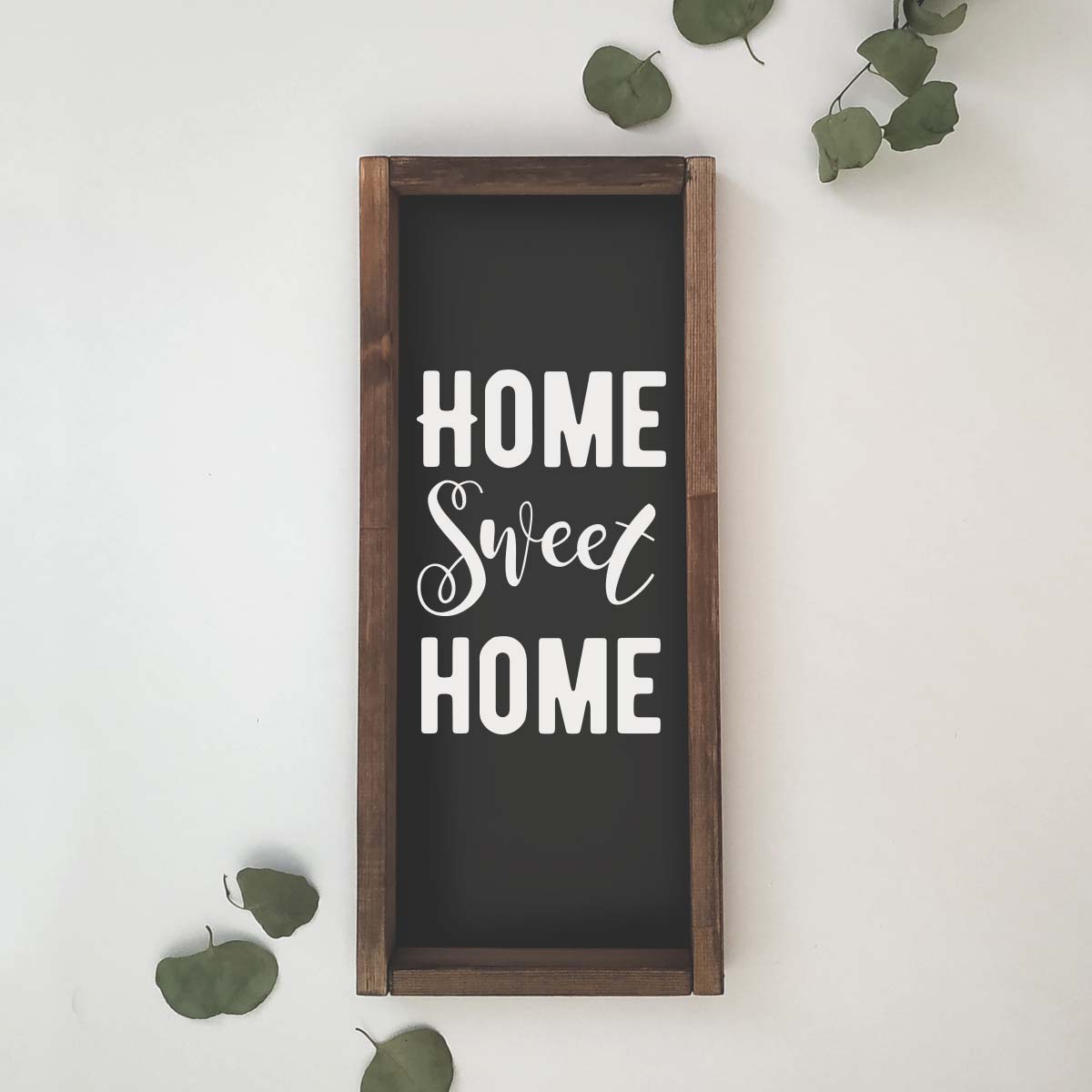 Декоративное панно с надписью HOME SWEET HOME - иллюстрация товара №1
